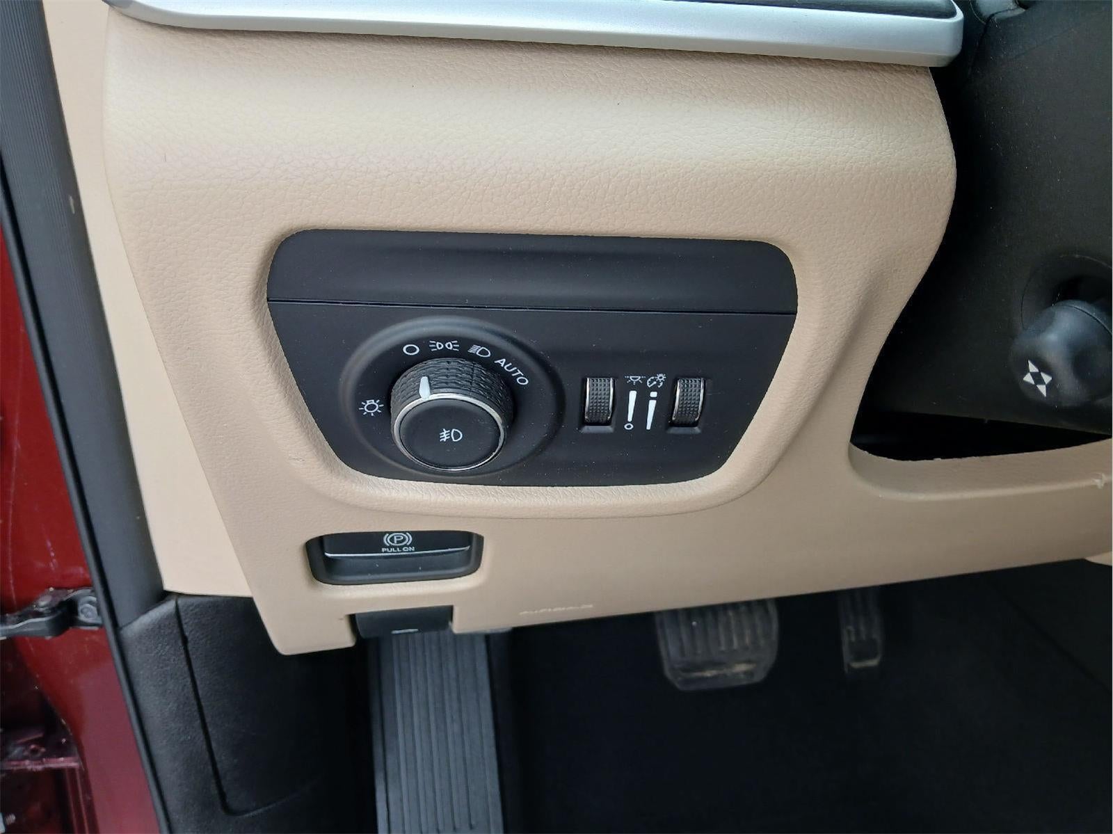 2024 Jeep GRAND CHEROKEE SUV