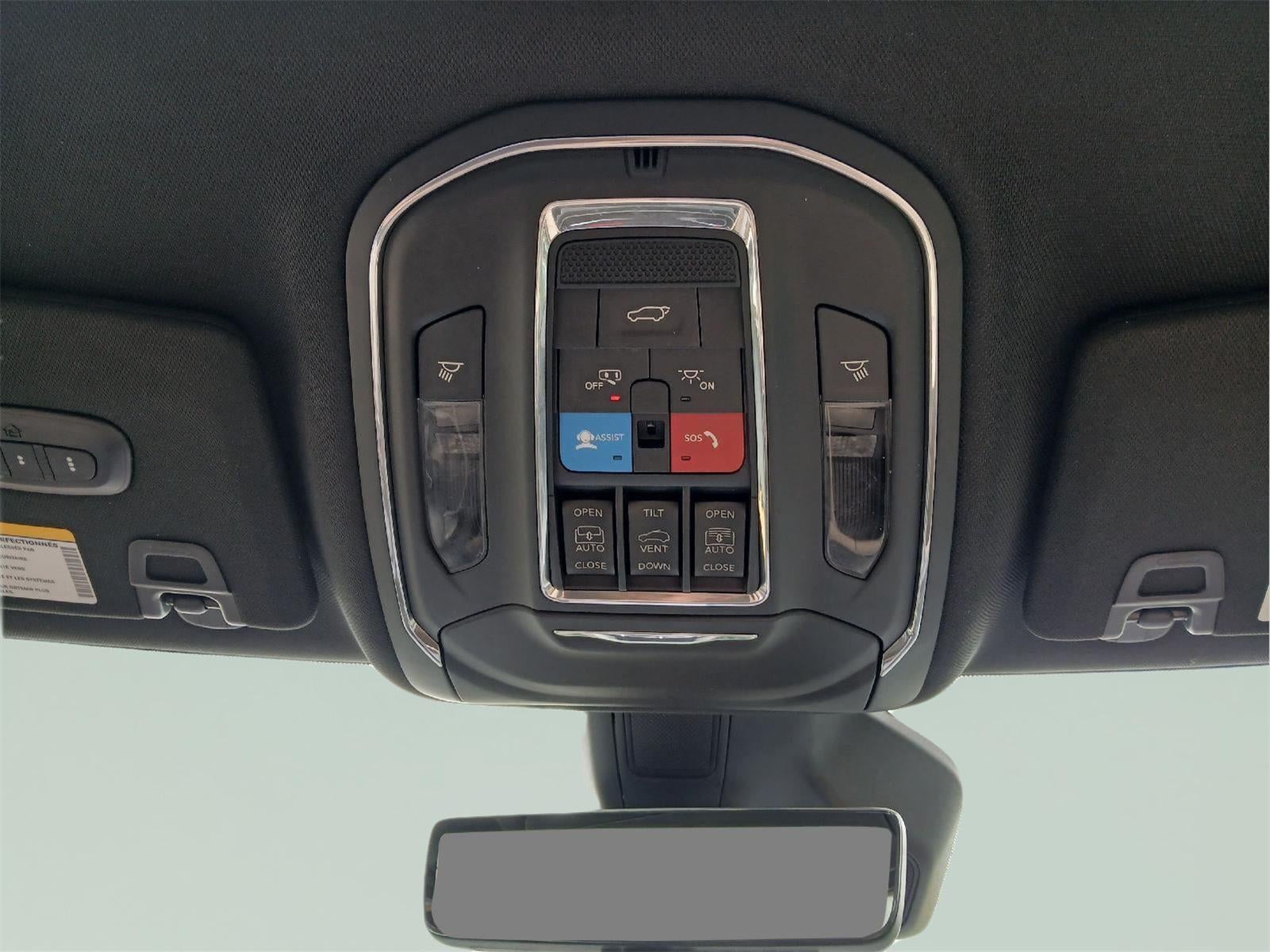 2024 Jeep GRAND CHEROKEE SUV