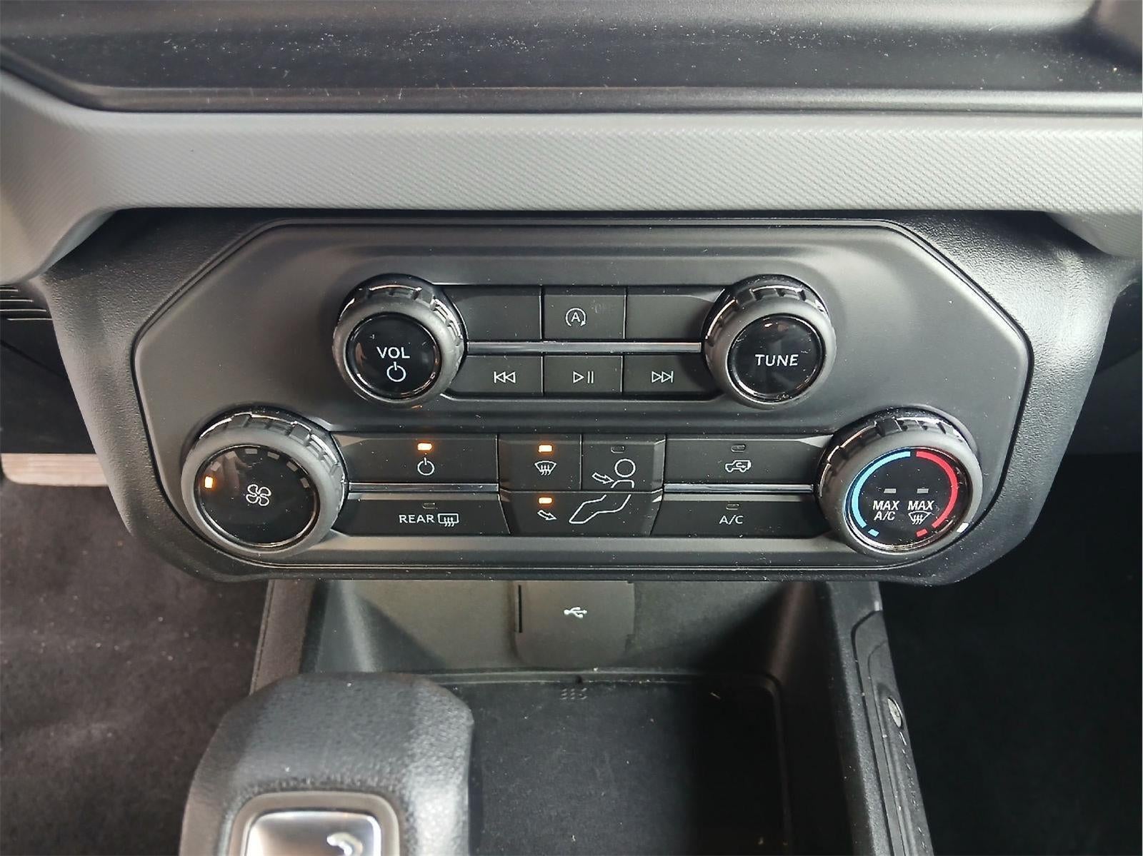 2022 Ford Bronco Base Advanced