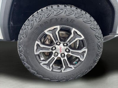 2023 GMC Canyon 4WD AT4