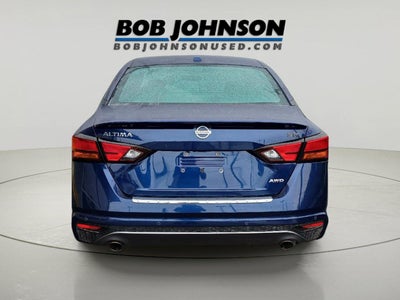 2020 Nissan Altima 2.5 SR