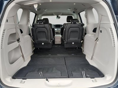 2024 Chrysler Pacifica Touring L **SMART BUY $575/Monthly**