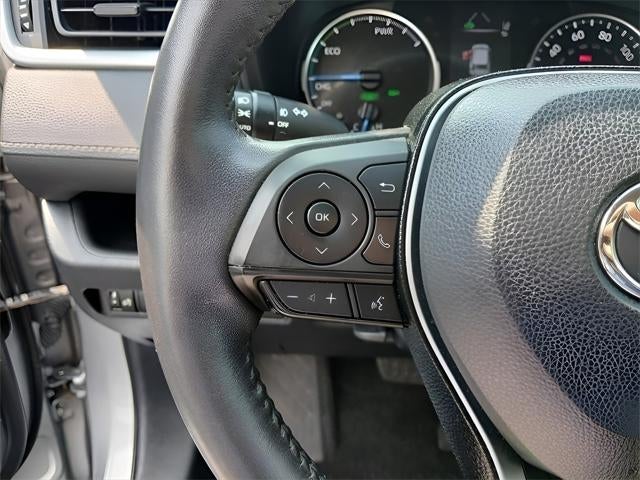 2020 Toyota RAV4 HYBRID XLE