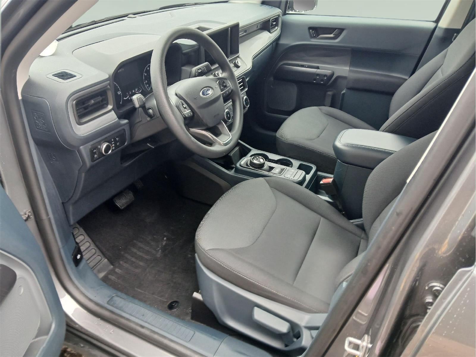 2023 Ford Maverick XL