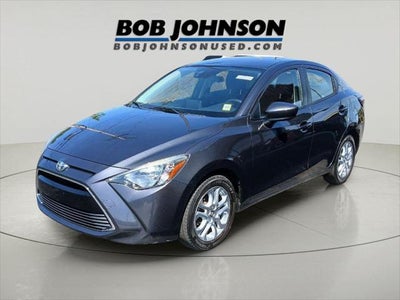 2017 Toyota Yaris iA Base