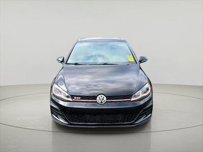 2019 Volkswagen Golf GTI SE