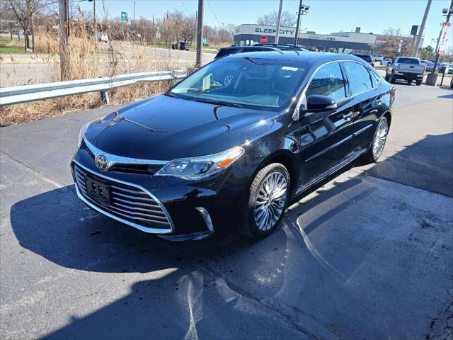 2018 Toyota AVALON Limited