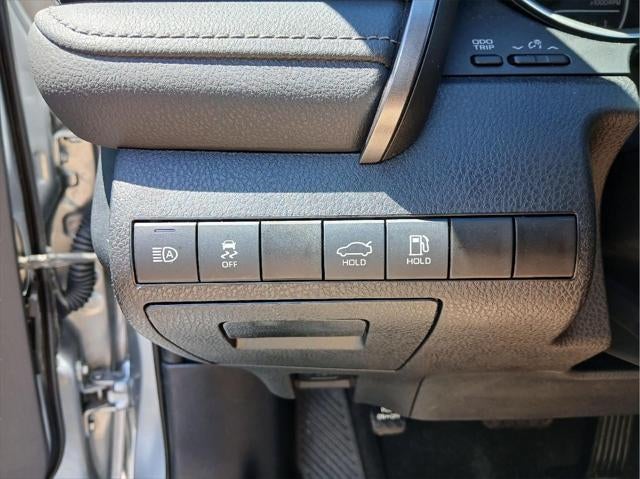 2023 Toyota Camry LE AUTO