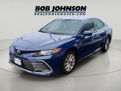 2023 Toyota CAMRY LE