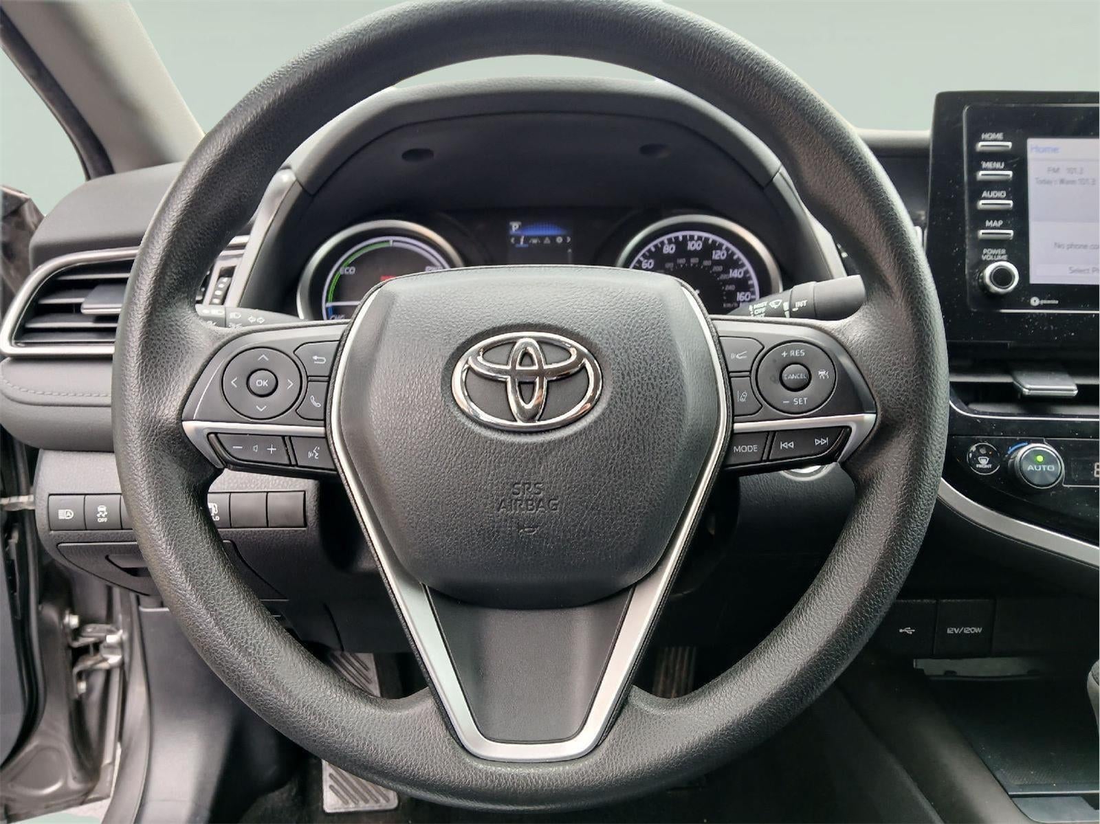 2022 Toyota Camry Hybrid LE