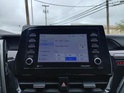 2022 Toyota Camry Hybrid LE