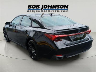 2022 Toyota AVALON HYBRID XSE Nightshade