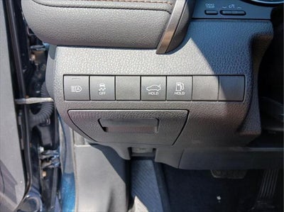 2020 Toyota Camry Hybrid XLE