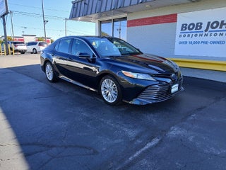 2020 Toyota Camry Hybrid XLE
