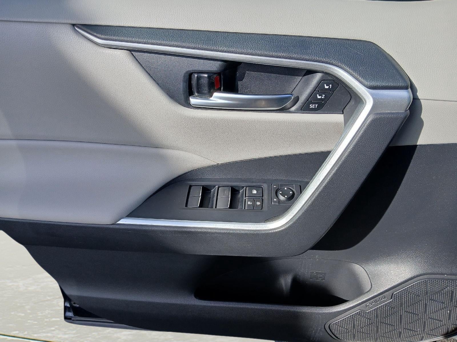 2021 Toyota Rav4 Hybrid XLE Premium