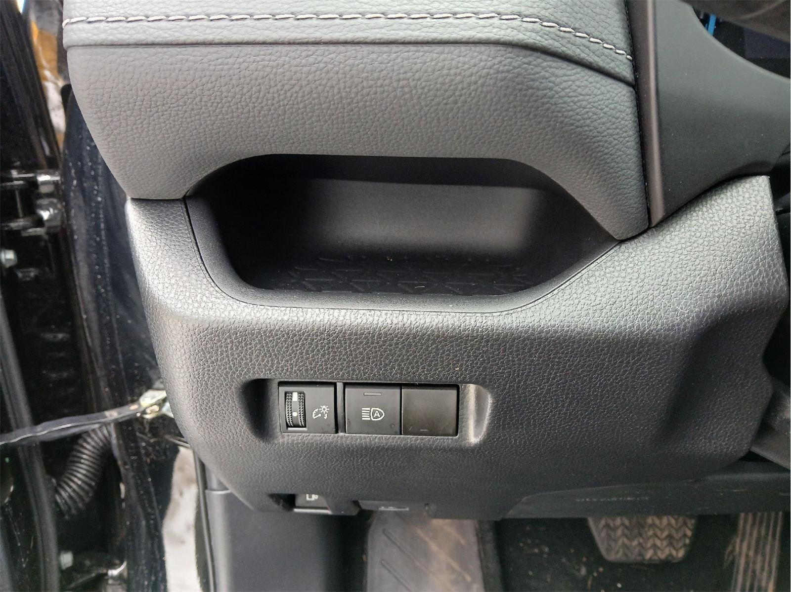 2024 Toyota RAV4 HYBRID Hybrid LE