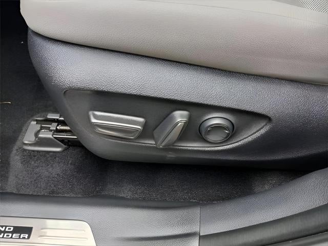 2025 Toyota GRAND HIGHLANDER HEV XLE