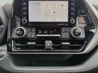 2021 Toyota HIGHLANDER LE