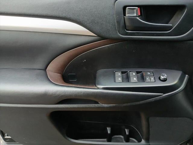 2019 Toyota Highlander LE Plus