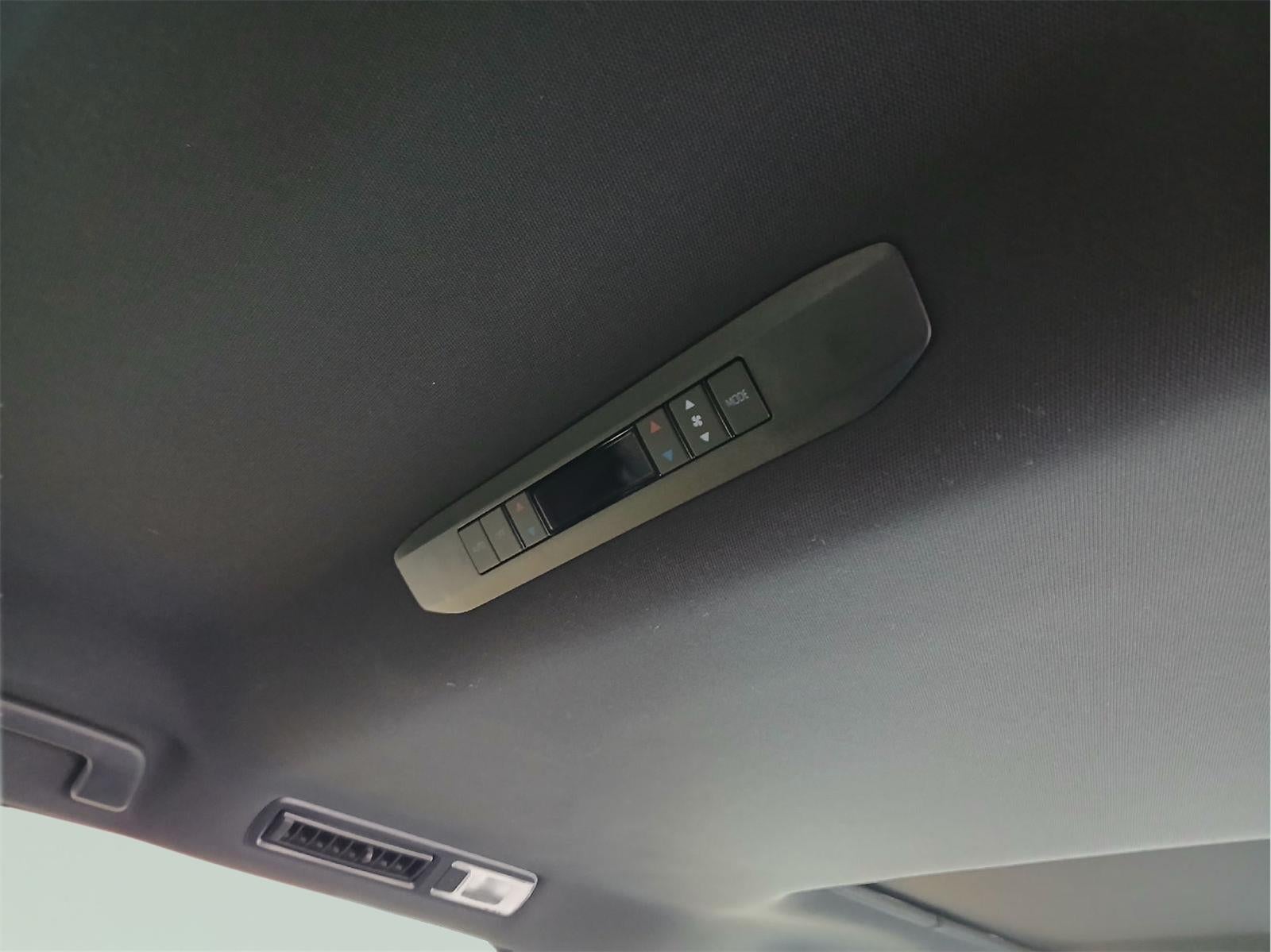 2025 Toyota SIENNA XLE AWD Woodland Edition