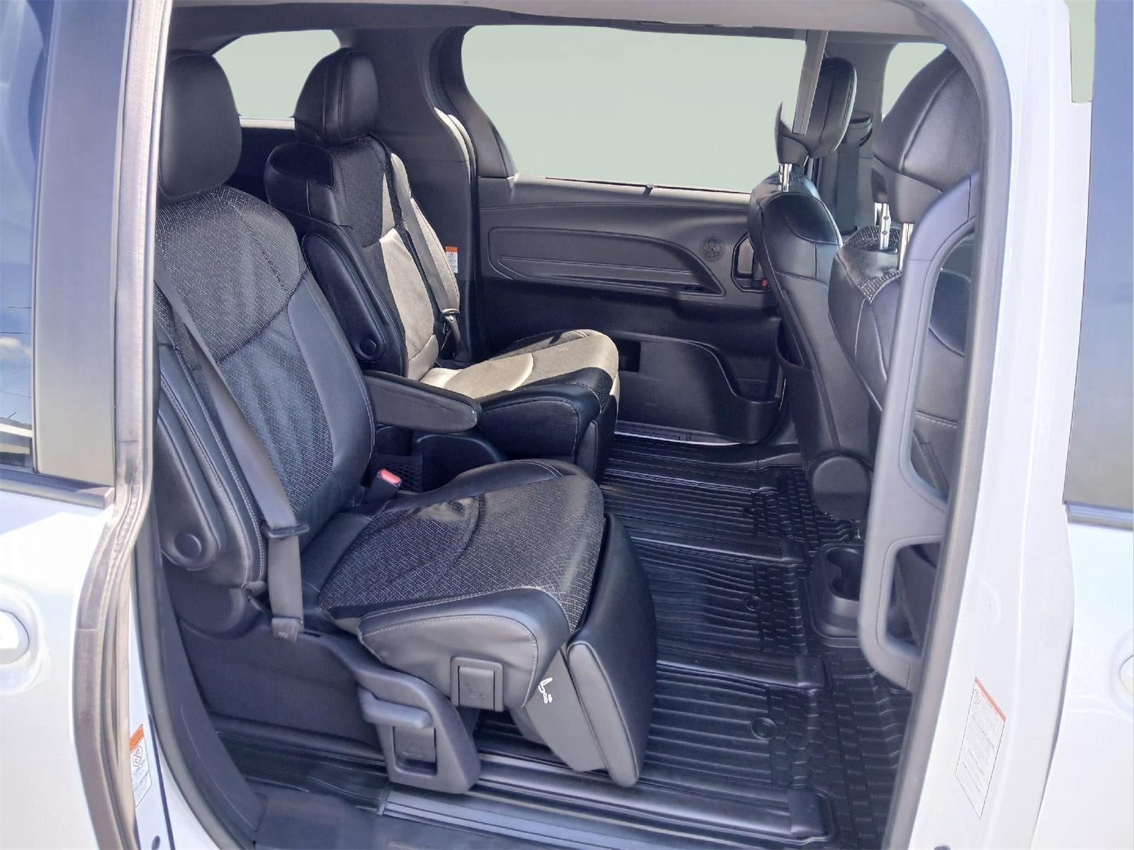 2023 Toyota Sienna XSE 25th Anniversary