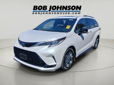 2023 Toyota Sienna XSE 25th Anniversary