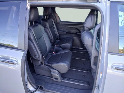 2026 Toyota Sienna Woodland Edition