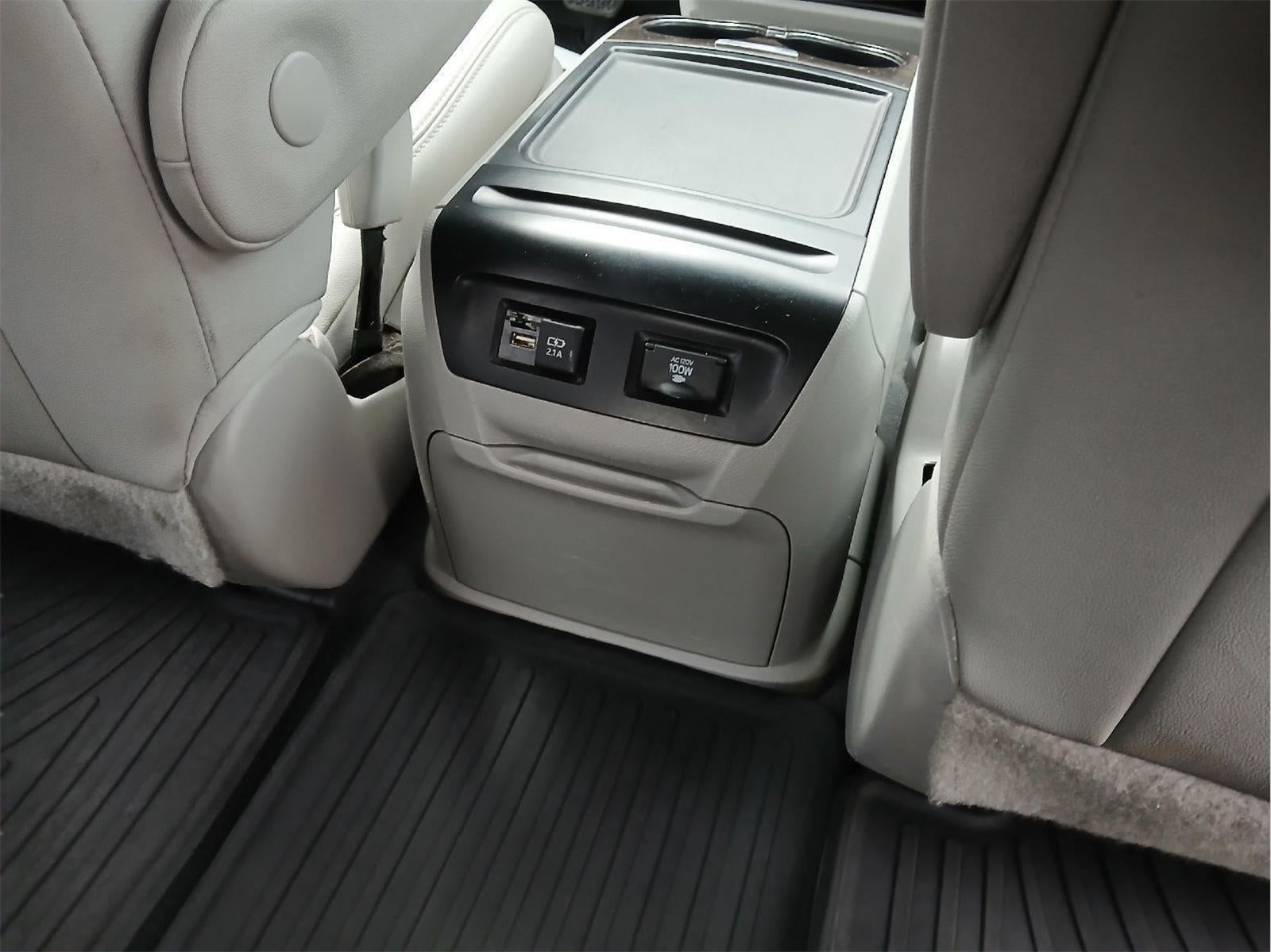 2020 Toyota Sienna XLE 7-Passenger