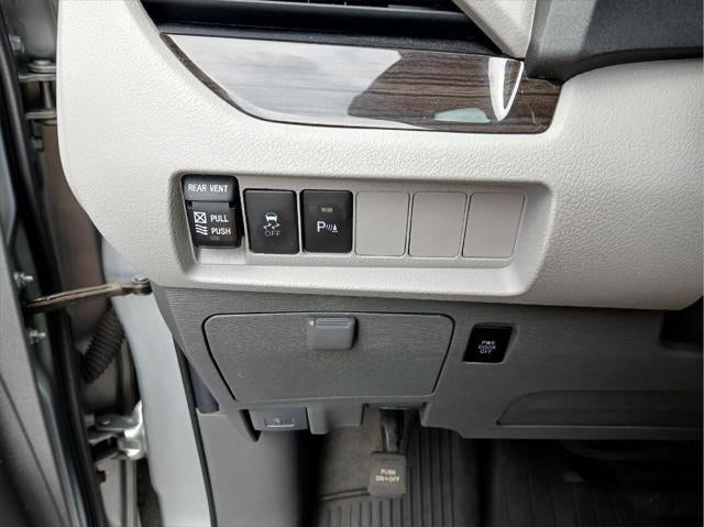 2020 Toyota Sienna XLE 7-Passenger