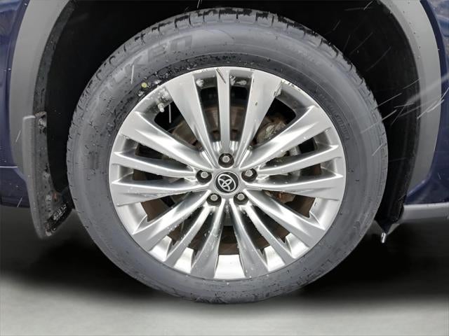 2023 Toyota HIGHLANDER HYBRD Platinum
