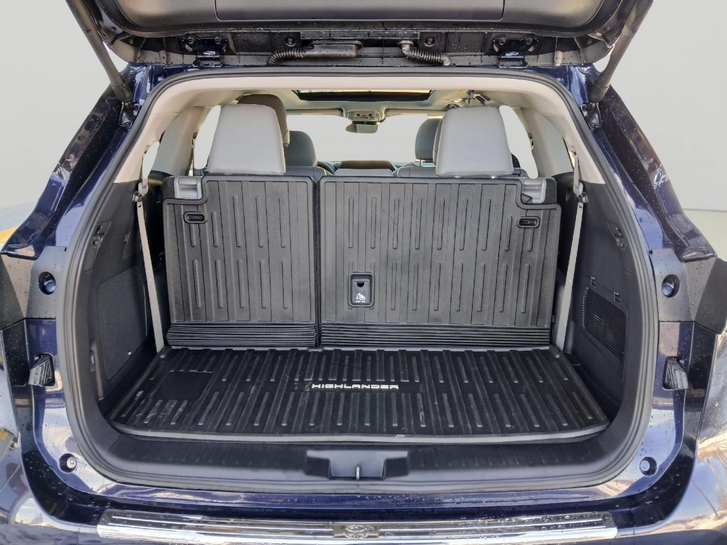 2025 Toyota HIGHLANDER HEV Platinum