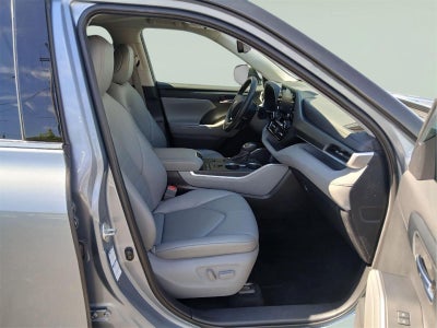 2021 Toyota Highlander Hybrid XLE