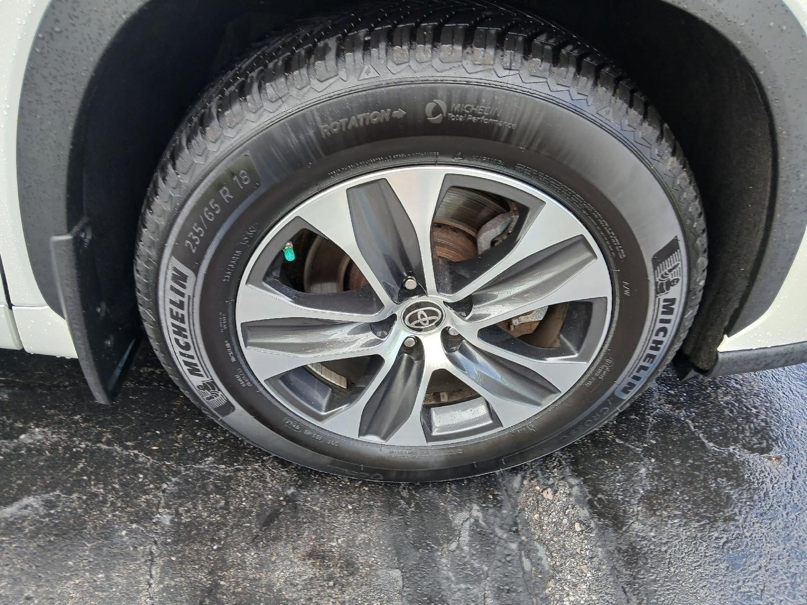 2021 Toyota Highlander Hybrid XLE