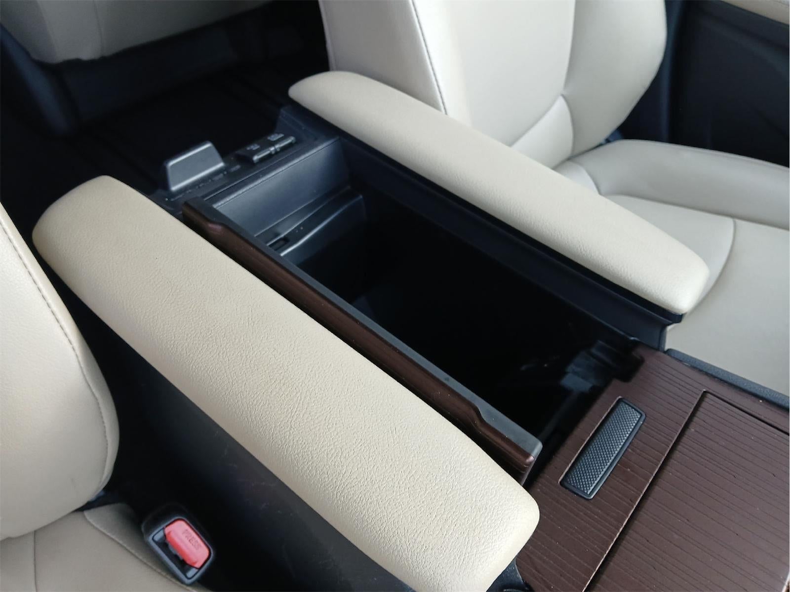 2023 Toyota SIENNA XLE AWD XLE 7-Passenger