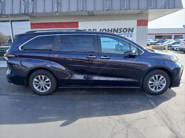 2023 Toyota SIENNA XLE AWD XLE 7-Passenger