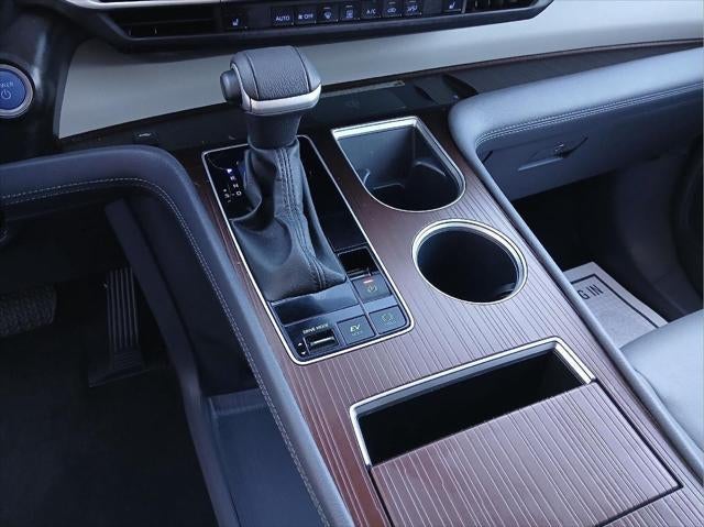 2024 Toyota Sienna XLE 7-Passenger
