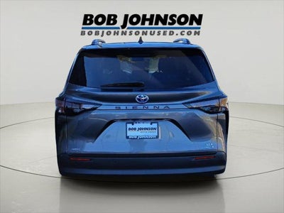 2024 Toyota Sienna XLE 7-Passenger