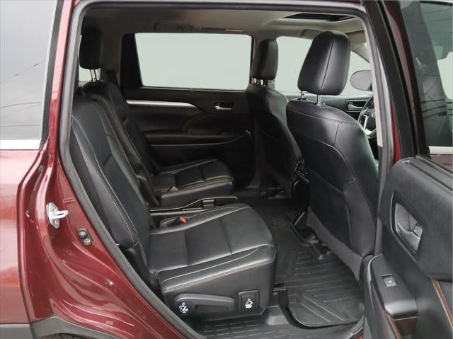 2017 Toyota HIGHLANDER XLE