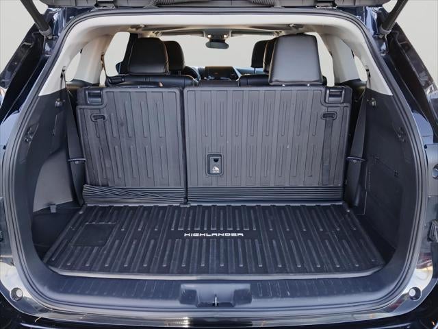 2023 Toyota HIGHLANDER SUV