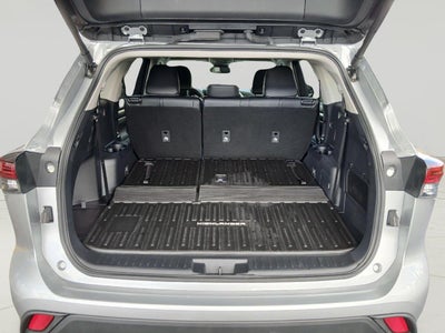 2025 Toyota Highlander XLE