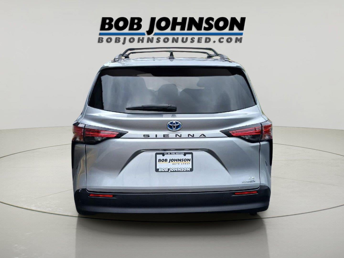 2022 Toyota Sienna LE