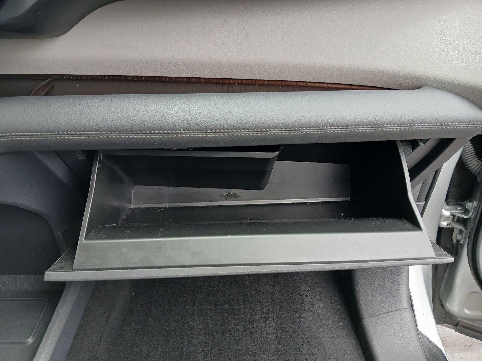 2022 Toyota Sienna LE