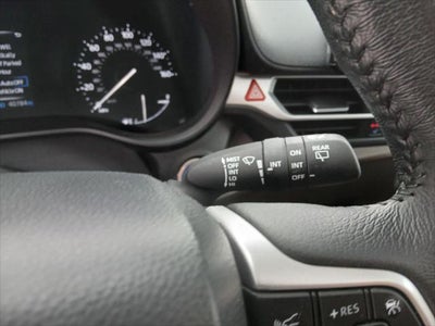 2024 Toyota SIENNA XLE MINIVAN