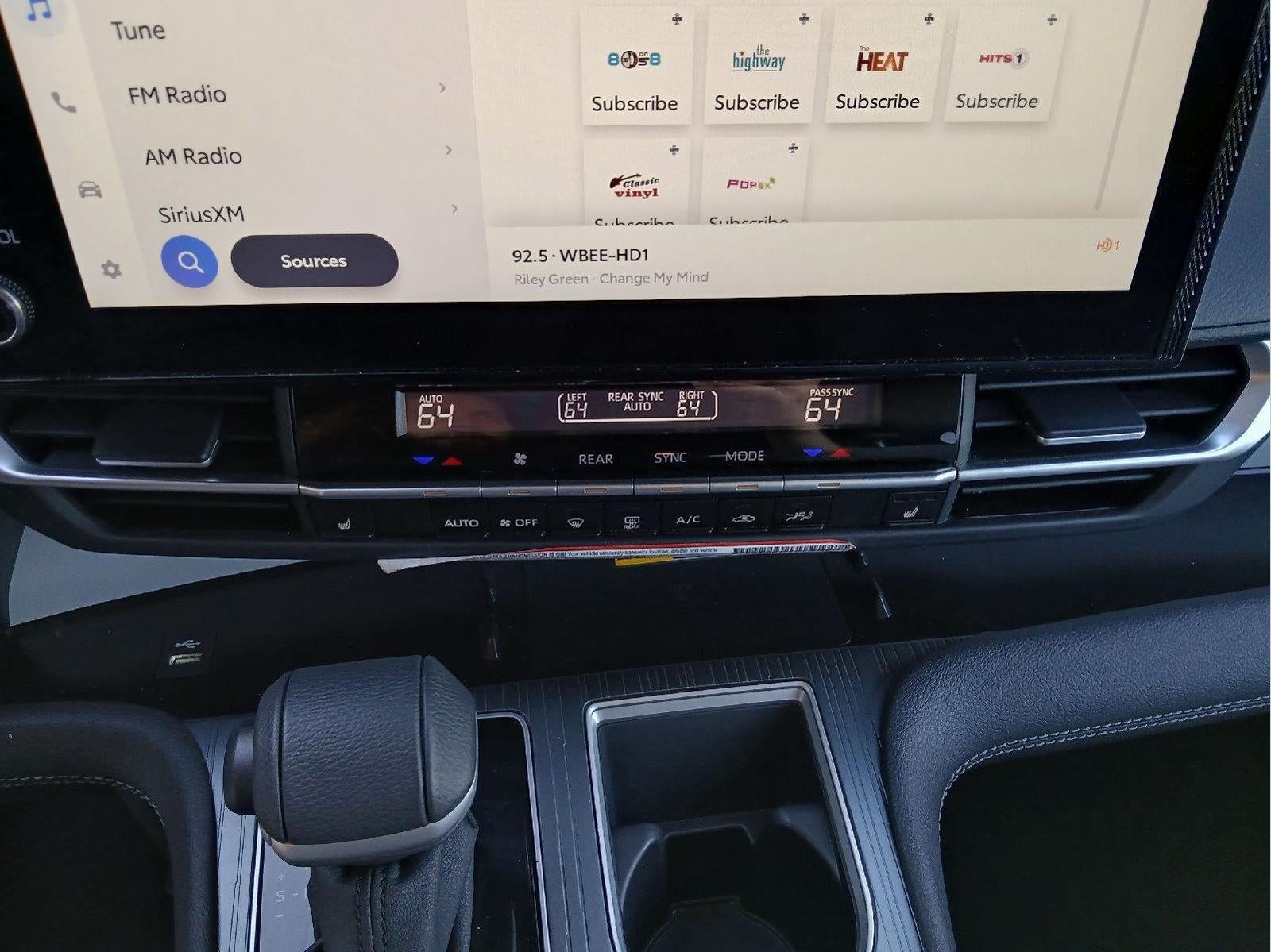 2026 Toyota Sienna XLE 8-Passenger