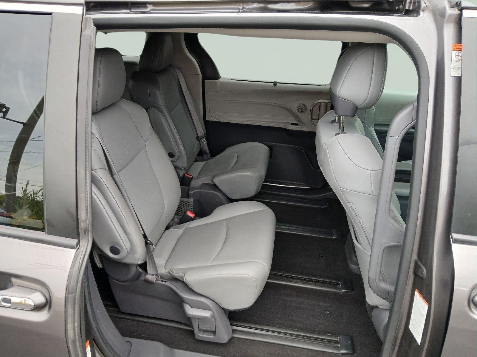 2021 Toyota Sienna XLE 7-Passenger