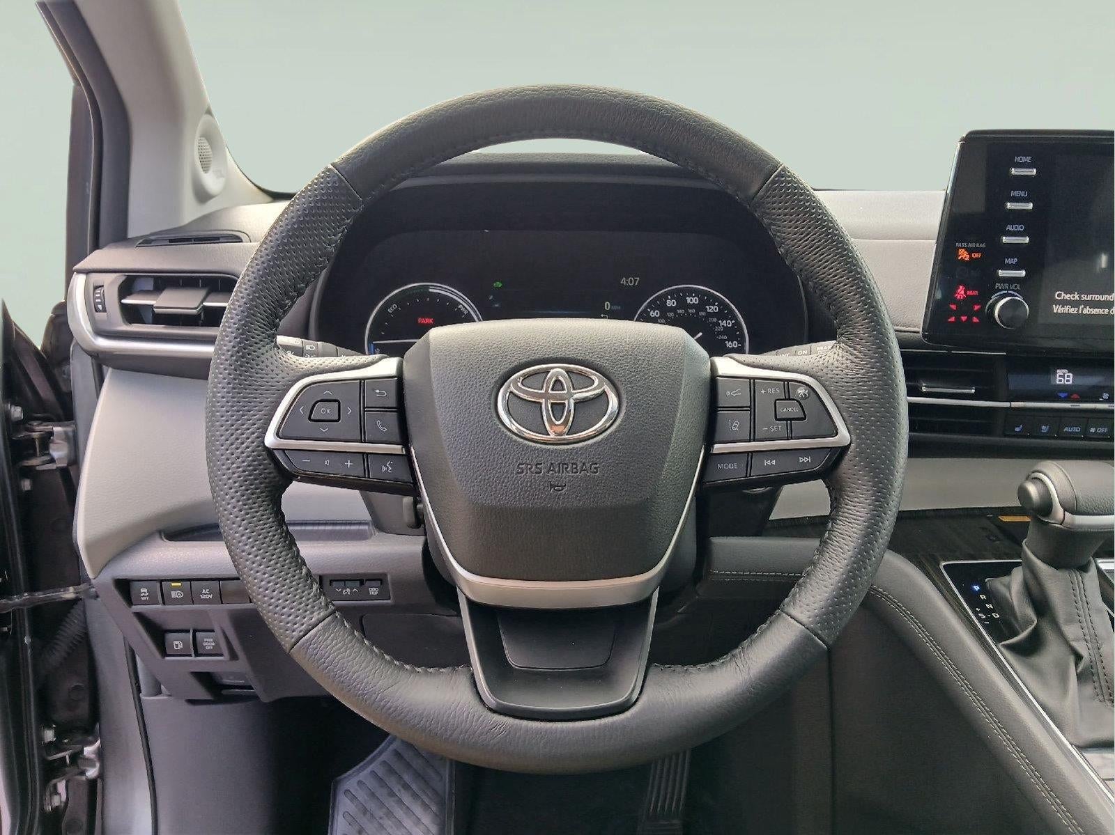 2024 Toyota Sienna Limited 7-Passenger