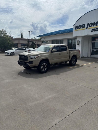 2017 Toyota Tacoma TRD Sport