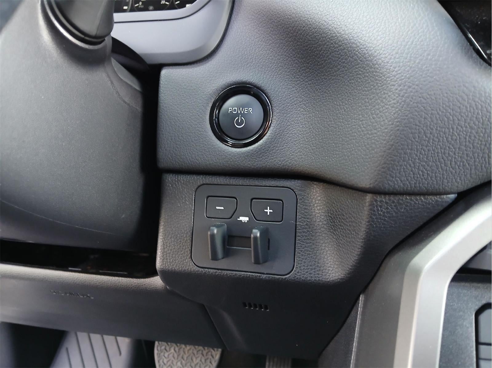 2025 Toyota TUNDRA HV 4X4 Limited HV