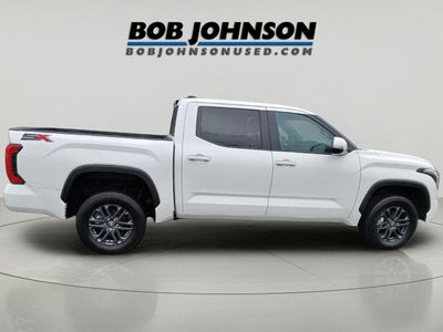2025 Toyota TUNDRA 4X4 SR5