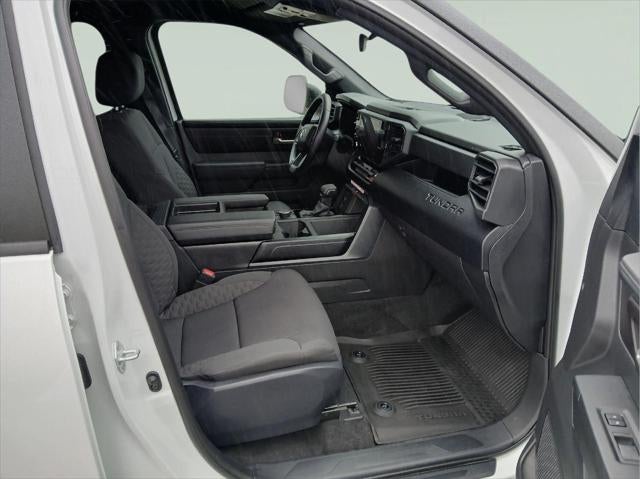 2025 Toyota TUNDRA 4X4 SR5